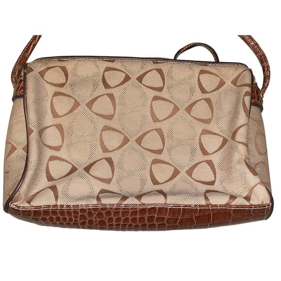 Liz Claiborne Vintage Y2K Crossbody Bag with Monogram Brass-plates - Picture 9 of 14
